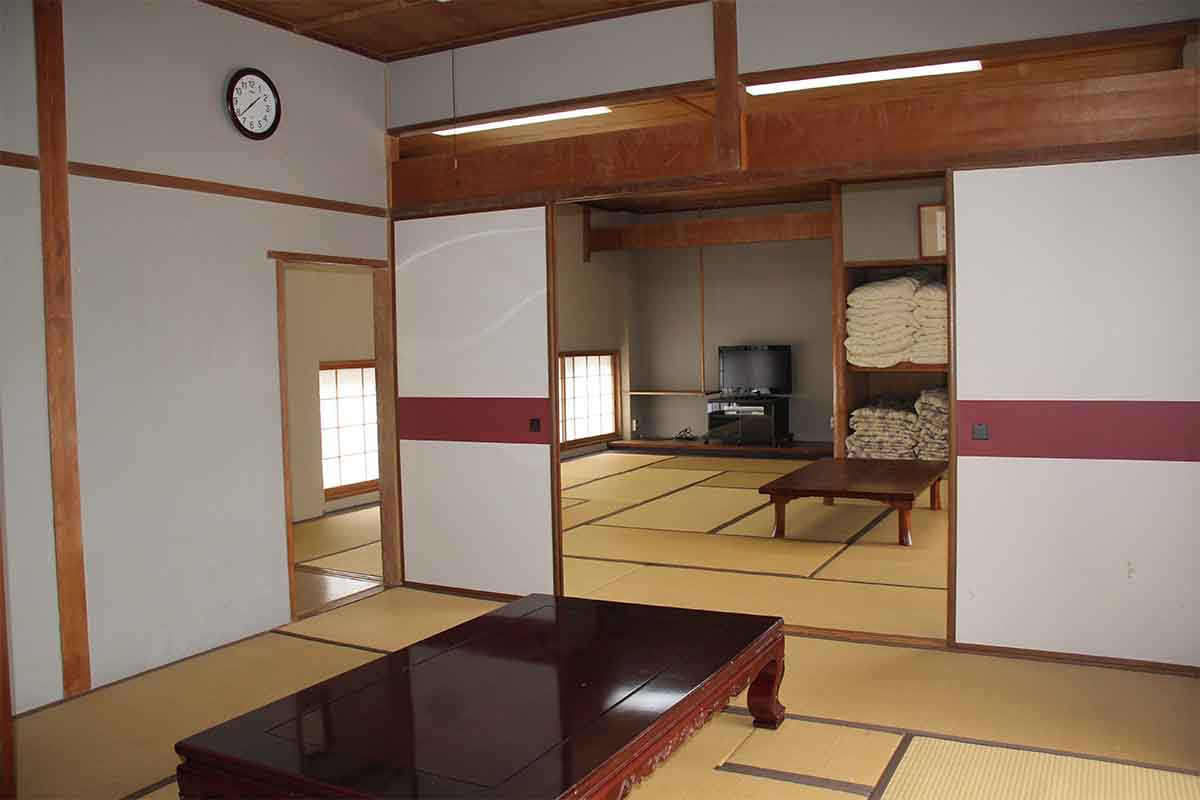 研修室和室